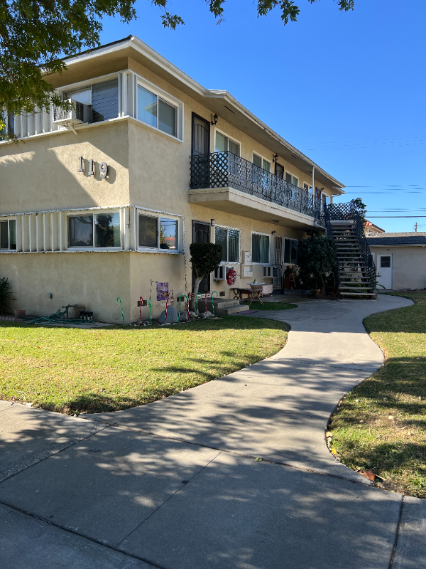 Photo - 119 N Montague Ave Apartment Unit E