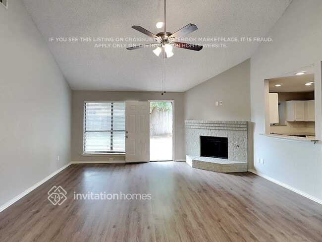 Photo - 1213 Colony St