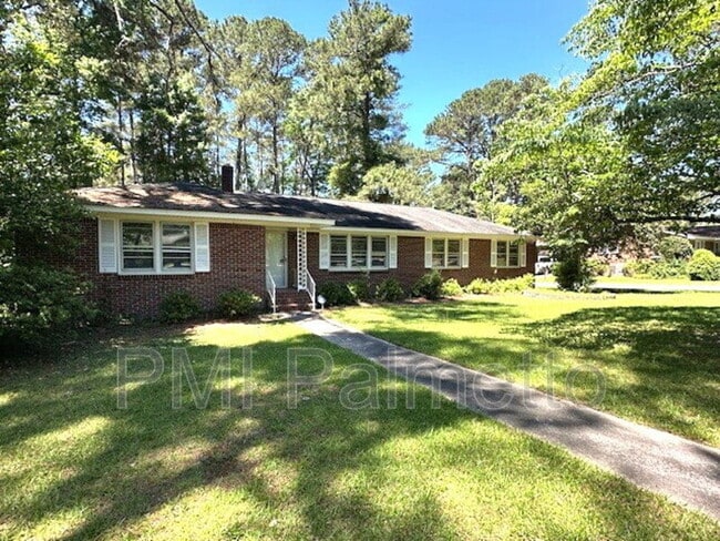 Photo - 529 Skyland Dr