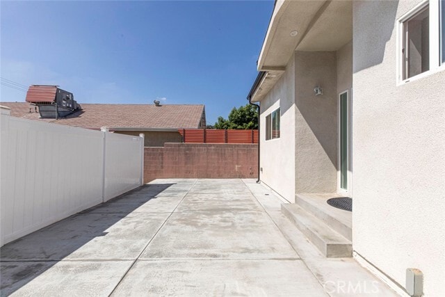 1135 E Windsor Rd