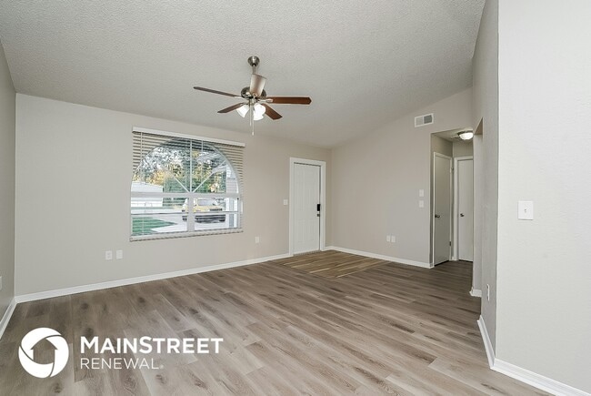 Photo - 13430 Litewood Dr