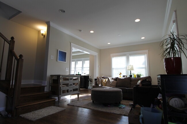 Photo - Amazing is an understatement for this 5-star Kitchen! Famous Warren Buffet Neighborhood