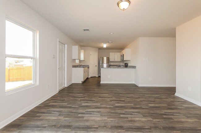 Photo - 14211 Green Wing Cir