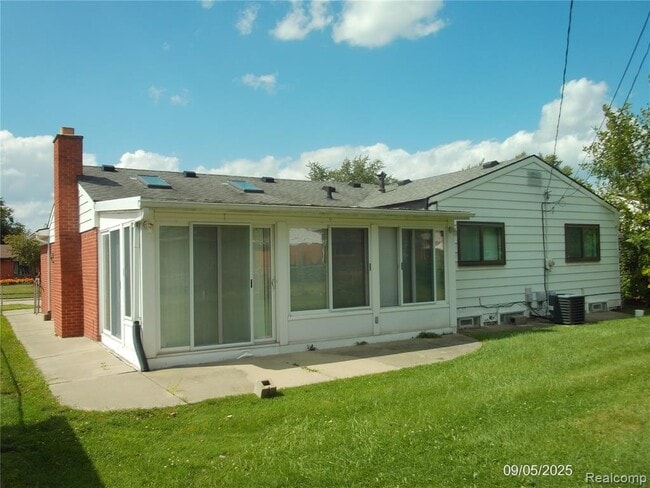 Photo - 38732 Monterey Dr