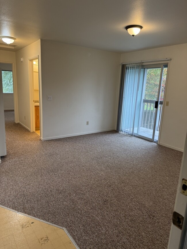 Photo - 1270 Haven Ln