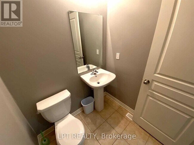 Photo - 35 Humberstone Cres