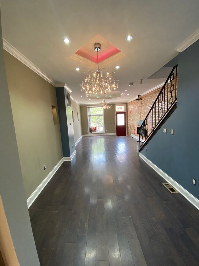 Photo - 502 Oldham St