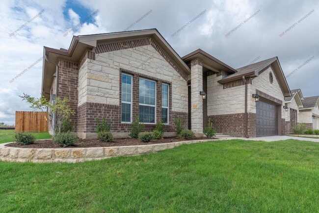 Photo - 727 Cross Dr.