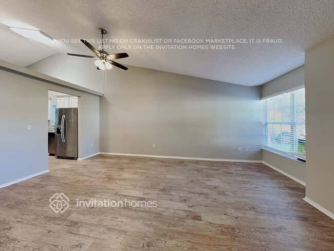 Photo - 1006 Henson Ct