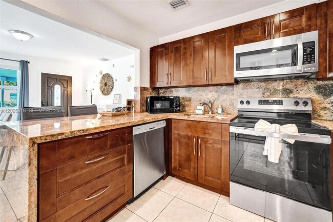 Photo - 712 SW 7th Terrace