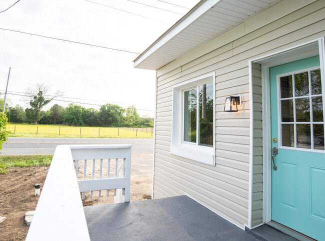 private deck - 15010 Point Lookout Rd Unit 2