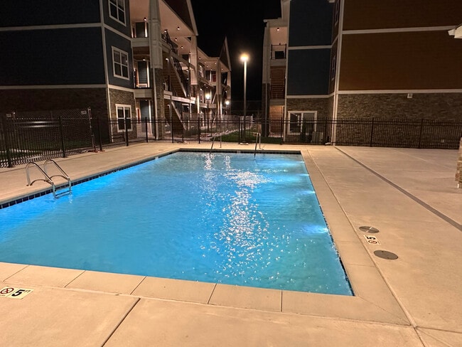 Photo - Verandas at Crestview