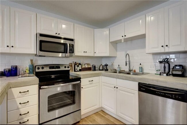 Photo - 1101 Shoal Creek Blvd