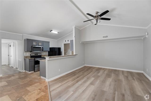 Building Photo - 4436 Chapman St Rental