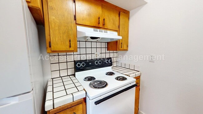 Photo - 617 W Santa Fe Ave