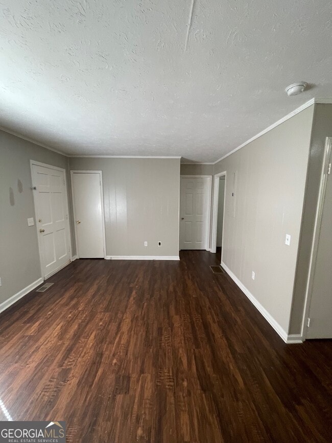 Photo - 40 Gees Ln