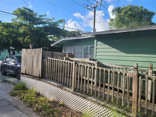 Photo - 311 N Osprey Ave