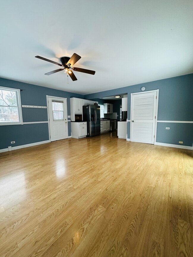 Photo - 1940 E Cedarwood Cir