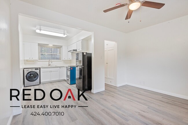 Photo - 2437 S Centinela Ave Unidad 3