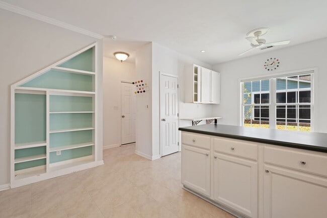 Photo - LOCATION!! Sought-after neighborhood spaci...