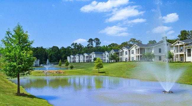 Building Photo - Village at Westlake Rental