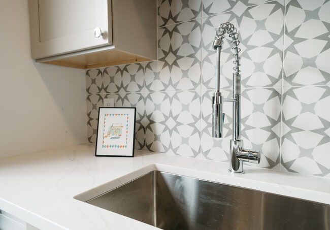 Photo - 69 Endicott St Unit #3