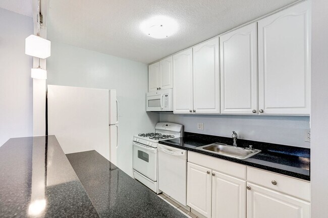 1301 20th St NW Unit 514