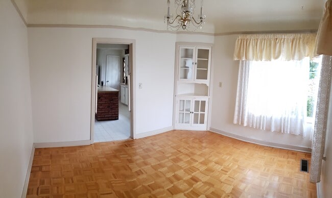 Photo - 2407 Ohio St