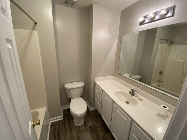 Photo - 3 bed/2 bath home in Cul-de-sac
