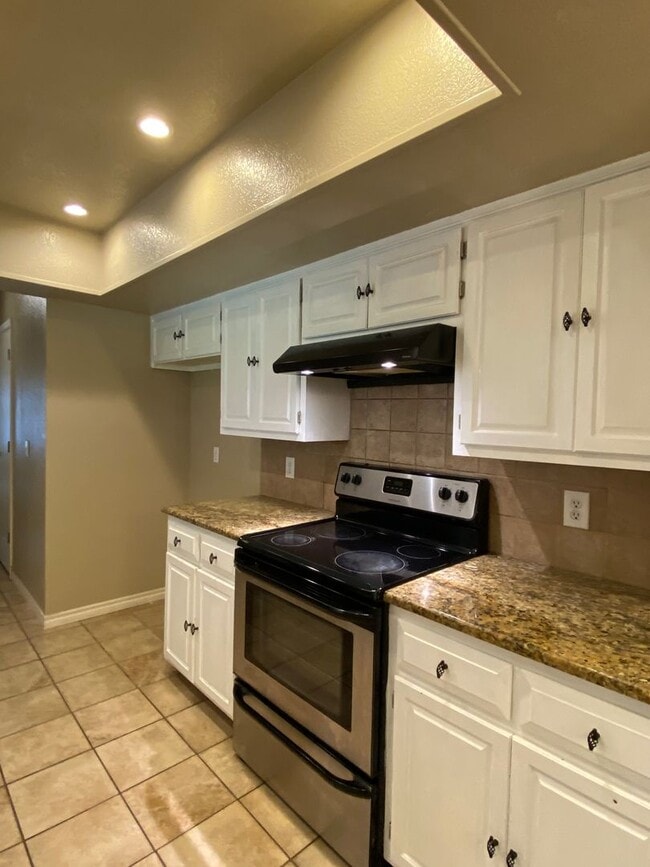 Photo - 3 Bedroom in Jenks School district!!
