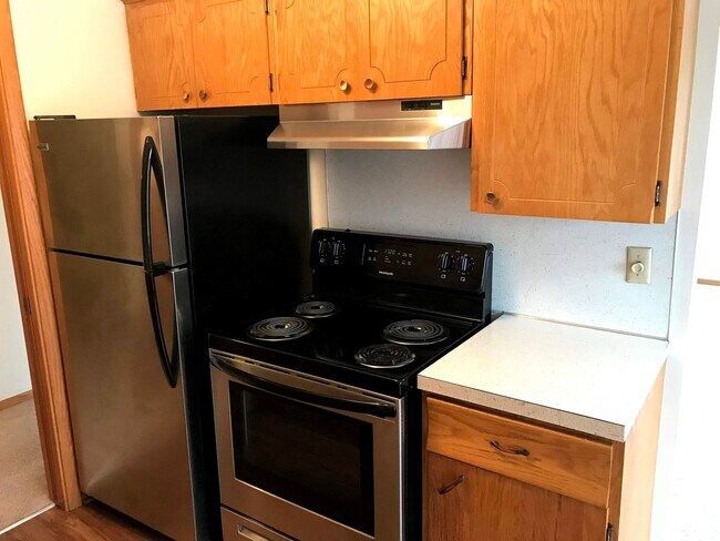 Photo - 2649 Humboldt Ave S.