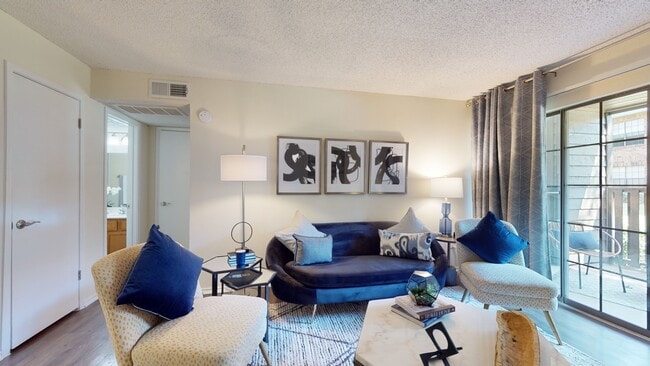 Hilton Head Apartments Living Room