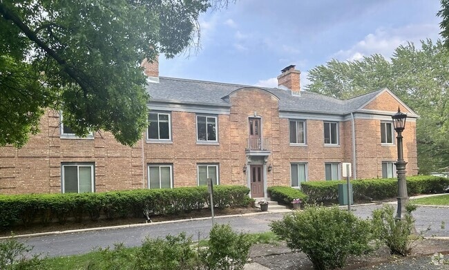 Building Photo - 1499 Shermer Rd Rental