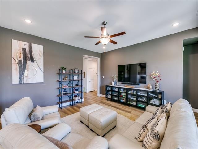 Photo - 3305 Fort St