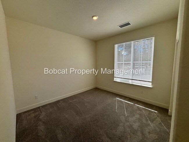 Photo - 1484 W Sunset Way