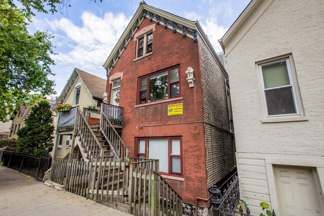Spacious 1bed in Bucktown! Central Air, D... - Spacious 1bed in Bucktown!  Central Air, D... Apartment Unit 1F
