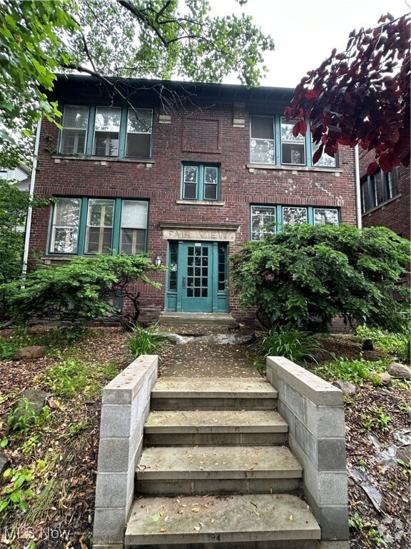 Building Photo - 2276 Grandview Ave Rental