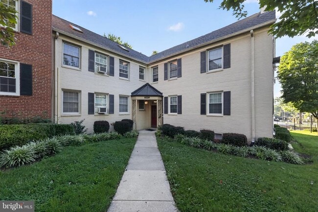 Building Photo - 8329 Grubb Rd Unit G-103