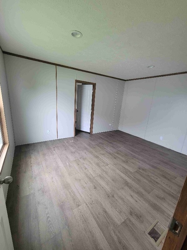 Photo - 6505 Nelson Rd