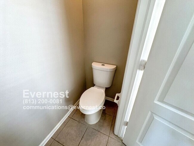 Photo - 26541 Castleview Way