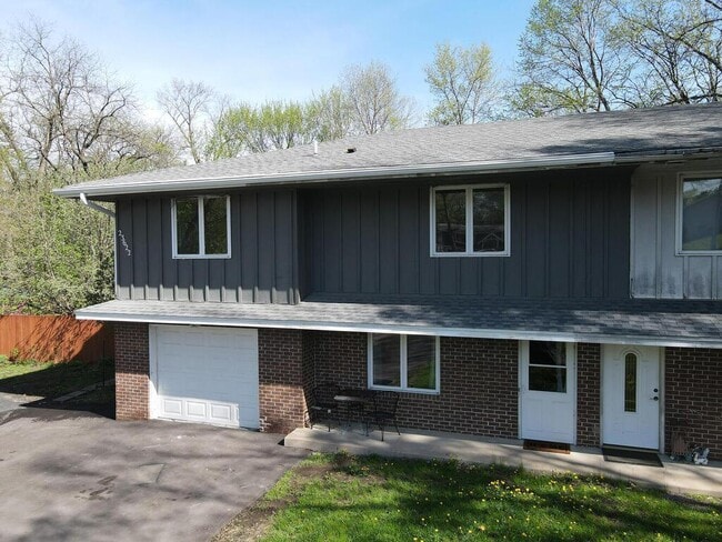 Photo - 23622 Smithtown Rd