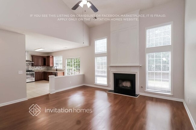 Photo - 133 Wallnut Hall Cir