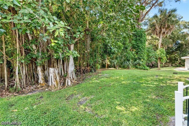 Photo - 10004 Connecticut St