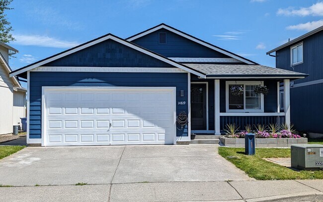 CUTE 3 bedroom Rambler with AC & PET FRIENDLY - CUTE 3 bedroom Rambler with AC & PET FRIENDLY House