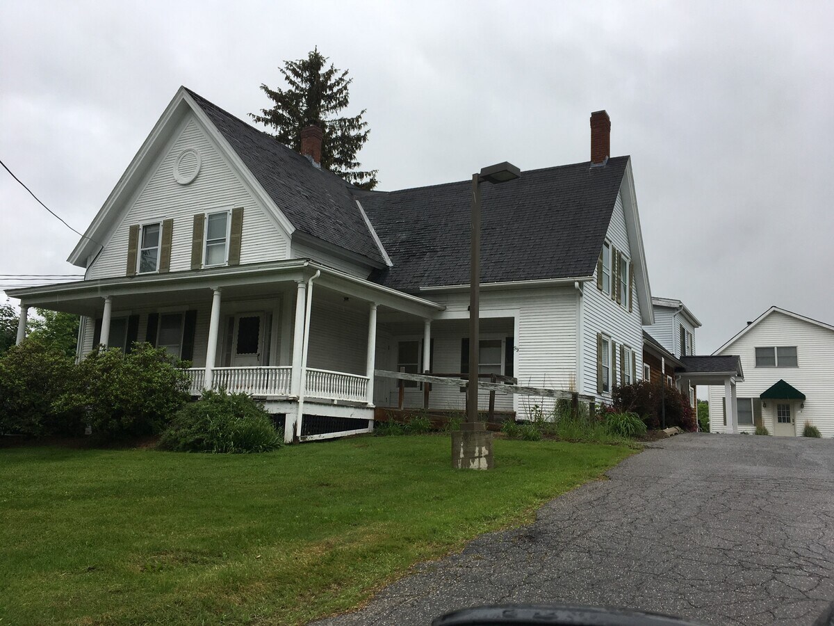 Photo - 99 Court St