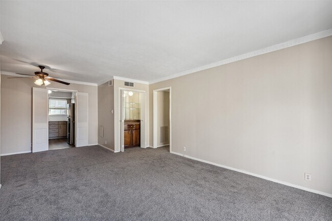 Photo - 7918 Royal Ln Unit 212