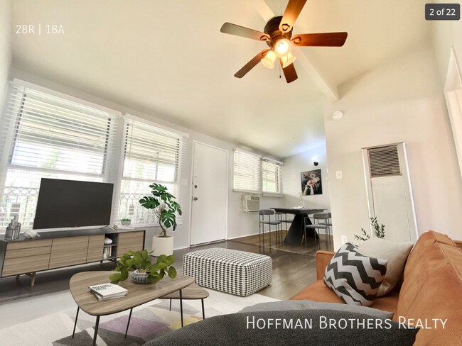 Photo - 5718 La Mirada Ave Unit 9