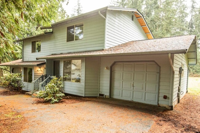 Photo - Cute Two Bedroom and Two Bath Townhome Located Just Minutes from the Clinton Ferry!