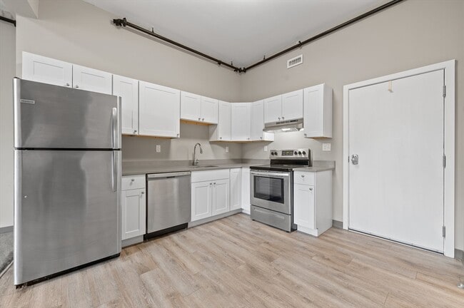 Photo - 5-7 Pleasant St Unit 503