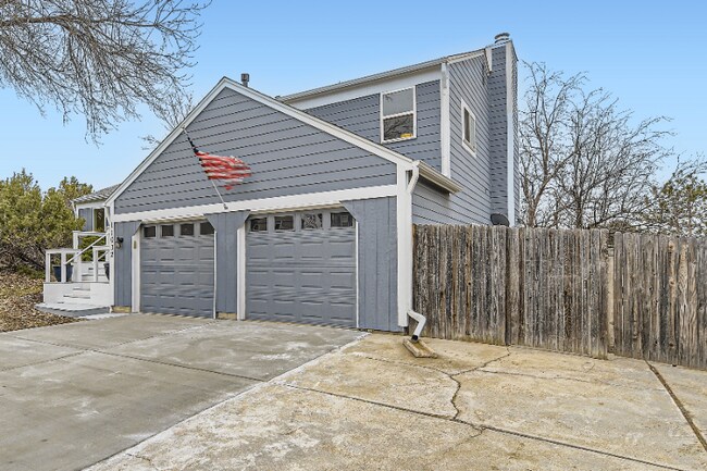 Photo - 11032 Brownstone Dr